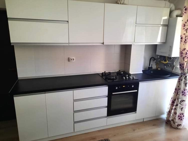 Diana Apartament Appartamento Braşov Esterno foto